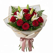 Букет цветов из:  Лилии и Розы в Залукокоаже