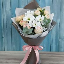 Букет цветов из:  Хризантемы и Розы в Залукокоаже