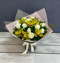 Букет цветов из:  Орхидеи и Розы #REPLACE_PRED# Залукокоаже