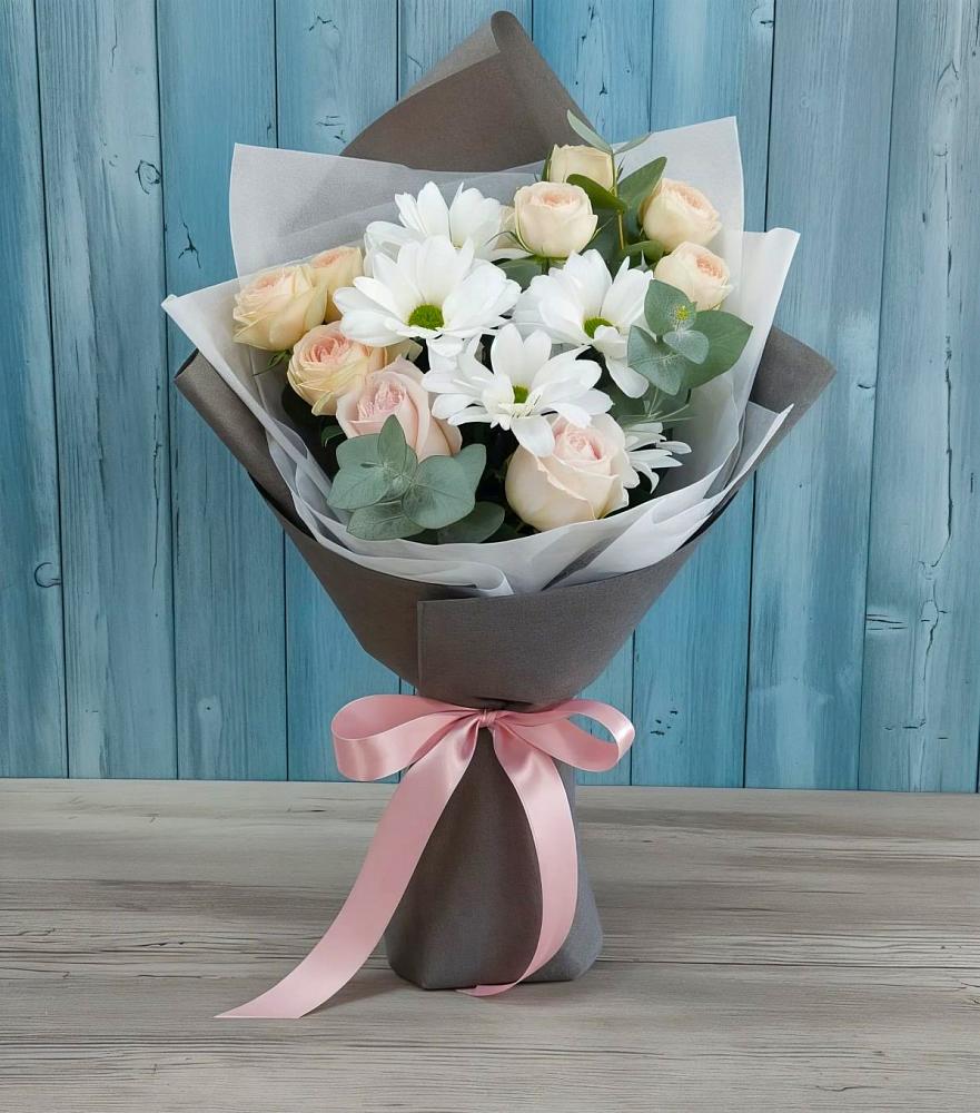 Букет цветов из: Хризантемы и Розы в Залукокоаже