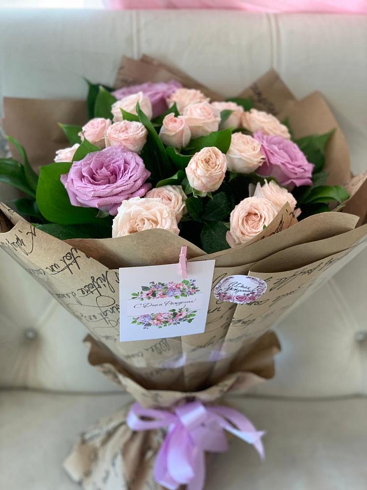 Букет цветов из: Розы в Залукокоаже