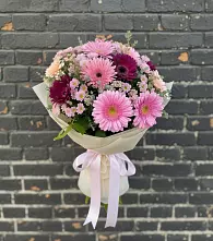 Букет цветов из:  Герберы и Хризантемы в Залукокоаже
