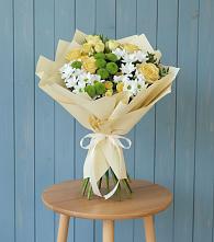 Букет цветов из:  Хризантемы и Розы в Залукокоаже