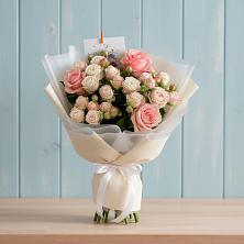 Букет цветов из:  Розы в Залукокоаже