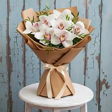 Букет цветов из:  Орхидеи и Розы в Залукокоаже